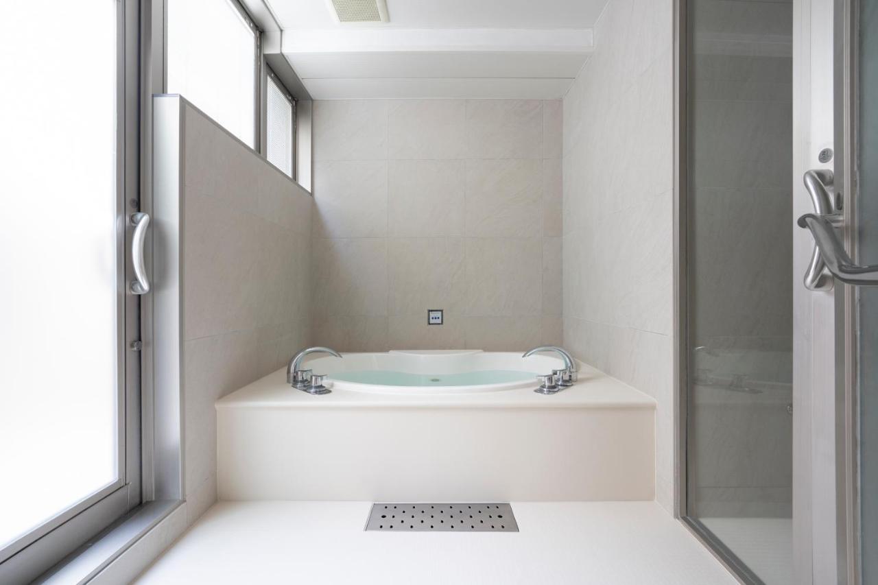 Hotel Hisoca Ikebukuro Tokió Kültér fotó